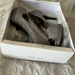 Nine West dressy glitter heels. For a dinner date or a night out.